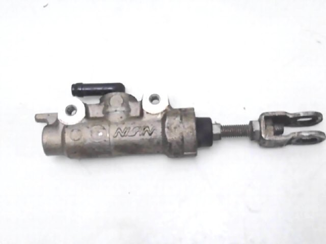 Bomba freno trasero SUZUKI DR 800 1988-1992  recambio moto