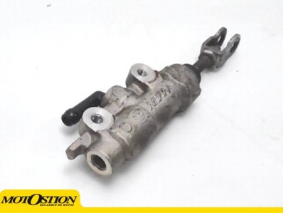 Bomba freno trasero SUZUKI DR 800 1988-1992  recambio moto