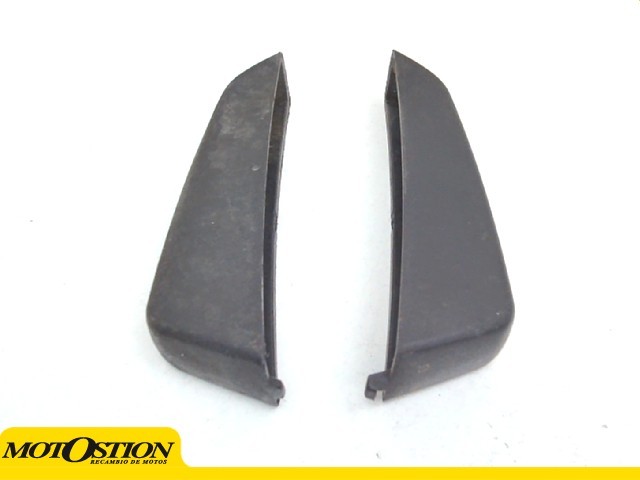 Embellecedor quilla derecha YAMAHA XMAX 250 2005-2006  repuestos de motos
