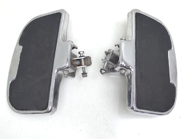 Tapa reposapies Yamaha drag 1100 2003-2007