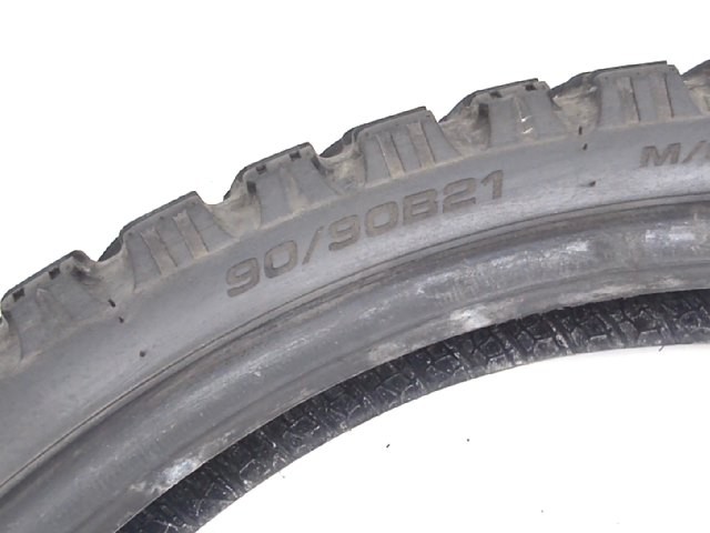 Neumático 90/90-21 54T