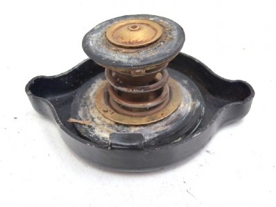 Tapon radiador Triumph speed four 600 2003-2006