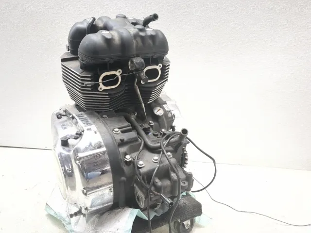 Motor completo del despiece o desguace de una moto Triumph bonneville t100 865 2008-2015