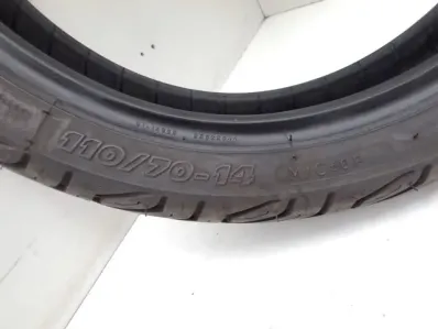 Neumático delantero Michelin City grip 110/70-14 50P
