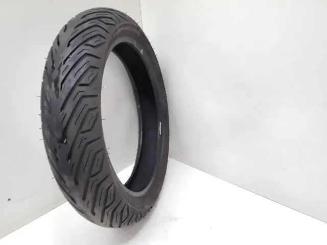 Neumático delantero Michelin City grip 110/70-14 50P