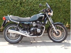 Aleta trasera YAMAHA XJ 550 1981-1982  repuestos de motos