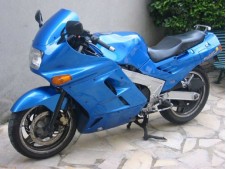 Aleta delantera negra KAWASAKI ZX 10 1000 1988-1990  recambio moto