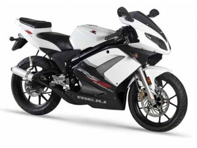 Aleta pase rueda inferior RIEJU RS2 MATRIX PRO 50 2008-2012  motodesguace