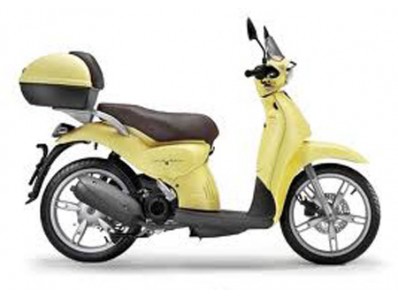 Maneta freno trasera APRILIA SCARABEO 100 2000-2005  segunda mano