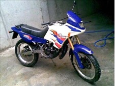 Toma caja de filtro de aire DERBI SENDA 50 1999-2001 Recambio Ocasion