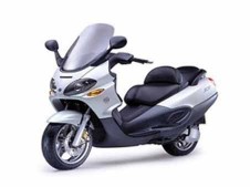 Boton del claxon PIAGGIO X9 250 2001-2003  recambio moto