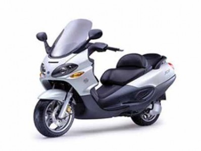 Boton del claxon PIAGGIO X9 250 2001-2003  recambio moto