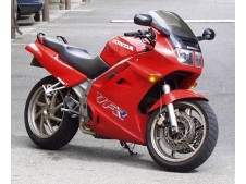 Tapa balancines trasera HONDA VFR 750 1990-1993  segunda mano