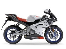Carenado superior negro blanco APRILIA RS 50 2007-2014  segunda mano