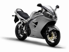 Soporte estribera trasero izquierdo TRIUMPH SPRINT ST 1050 1000 2004-2007  desguace motos