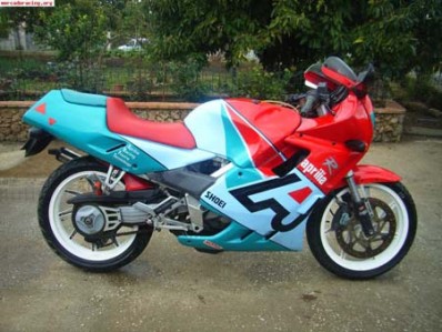 Quilla izquierda APRILIA REPLICA 125 1989-1990  segunda mano