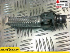 Estribera delantera izquierda SUZUKI GSX 750 R 750 1998-2003  repuestos de motos