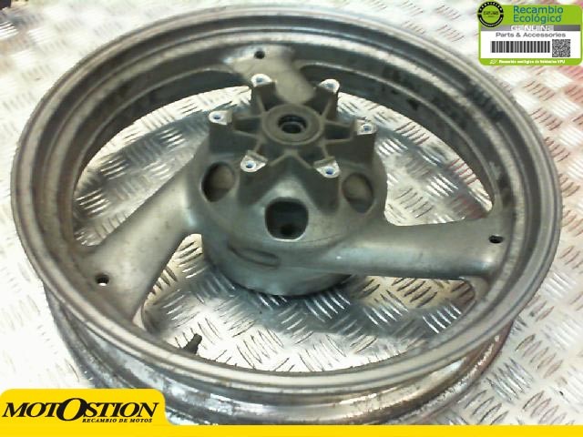 Rueda trasera YAMAHA FZR 600 1989-1992  despiece de moto