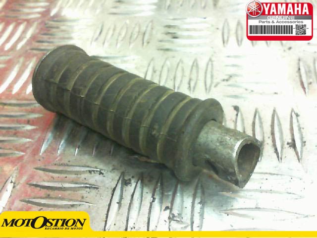 Estribera trasera izquierda YAMAHA TENERE 600 1983-1990  desguace motos