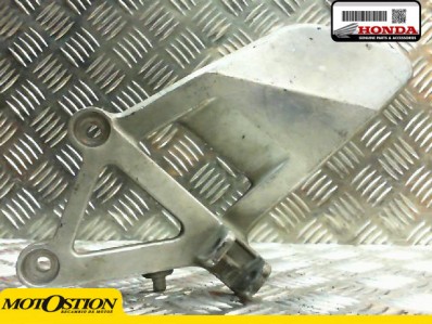 Soporte estribera delantero izquierdo HONDA VFR 750 1990-1993  repuestos de motos