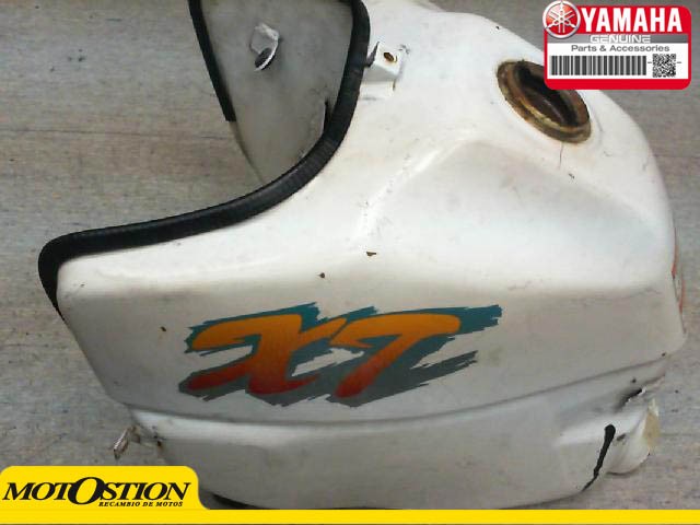 Deposito gasolina blanco YAMAHA XT 600 1984-1989  repuestos de motos