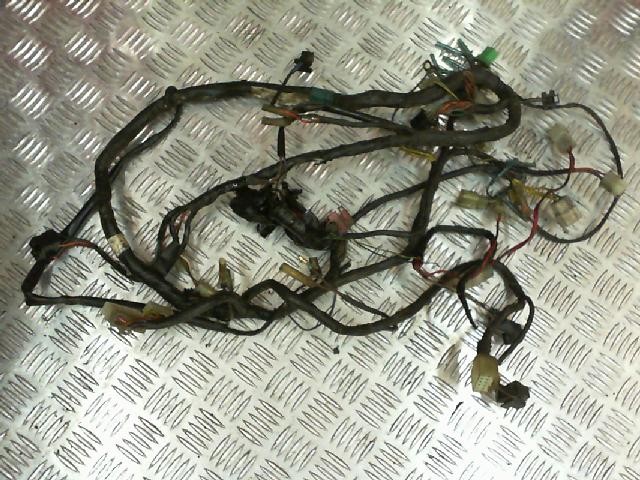 Sistema electrico completo KAWASAKI GPZ 500 1987-1993 Recambio Ocasion