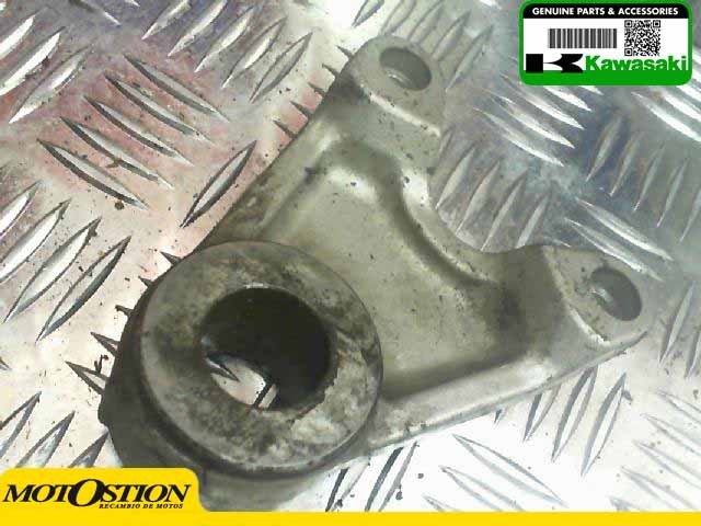 Soporte pinza freno trasera KAWASAKI ZXR 750 1992-1993 Recambio Ocasion