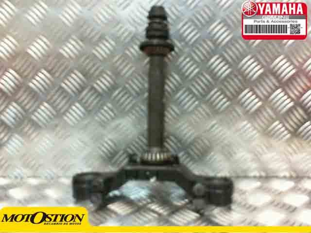 Tija inferior YAMAHA FZ 750 1985-1986  despiece de moto