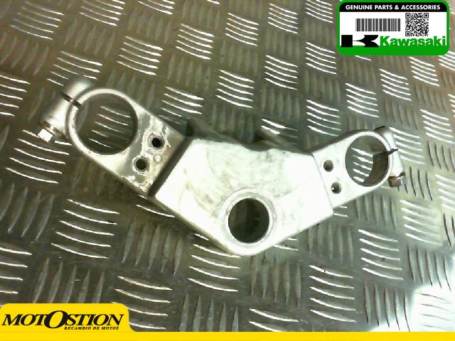 Tija superior KAWASAKI GPZ 500 1987-1993  recambios para moto