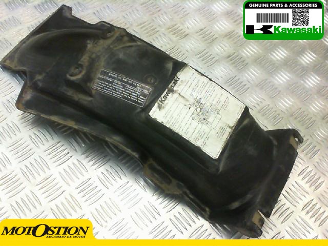 Aleta pase de rueda superior o inferior KAWASAKI GPZ 400 1986-1989  segunda mano
