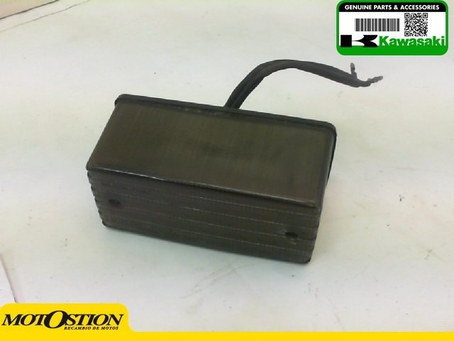 Piloto trasero KAWASAKI GPZ 400 1986-1989  recambio moto