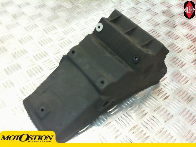 Aleta porta matricula GILERA KZ 125 1986-1990  moto