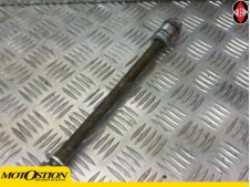Eje rueda trasera GILERA KZ 125 1986-1990  repuestos de motos
