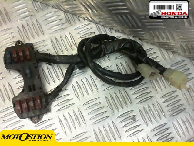 Caja de fusibles HONDA REVERE 650 1988-1993  motodesguace