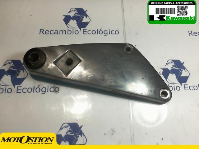 Soporte estribera trasera derecha KAWASAKI VULCAN 500 1989-1995  motodesguace