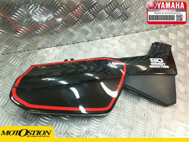 Cacha derecha negra YAMAHA DT 80 1980-1987  desguace motos