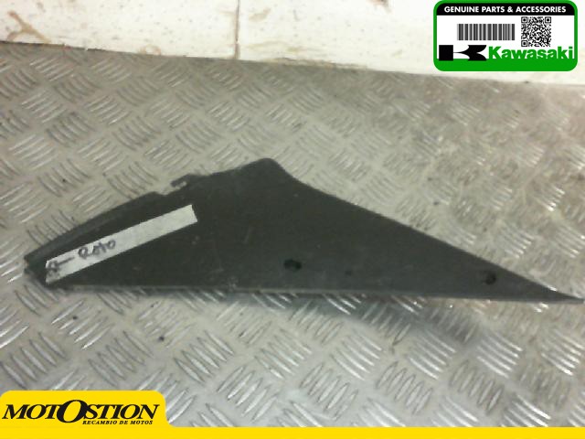 Boca tiburon derecha KAWASAKI ZX 6 R 600 2005-2007  recambio moto