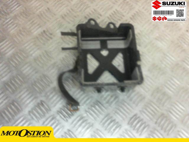 Aleta porta bateria SUZUKI VL 250 2000-2004  despiece de moto
