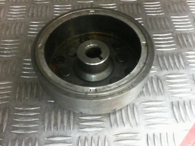 Volante magnetico YAMAHA SUPER TENERE 750 1989-1994  segunda mano