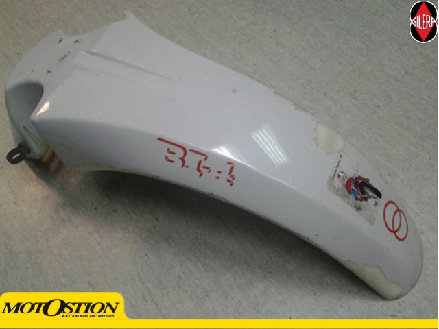 Aleta delantera blanca GILERA DAKOTA 500 1988-1992  repuestos de motos