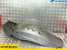 Aleta trasera gris HYOSUNG AQUILA 650 2004-2006  repuestos de motos