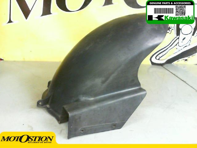 Aleta pase rueda inferior KAWASAKI ZXR 750 1992-1993  segunda mano