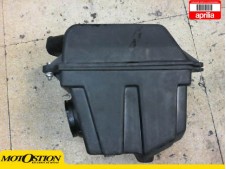 Caja filtro aire APRILIA TUONO 125 2003-2004  segunda mano