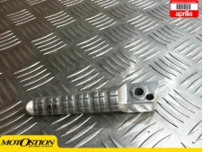 Estribera trasera izquierda APRILIA TUONO 125 2003-2004  motodesguace