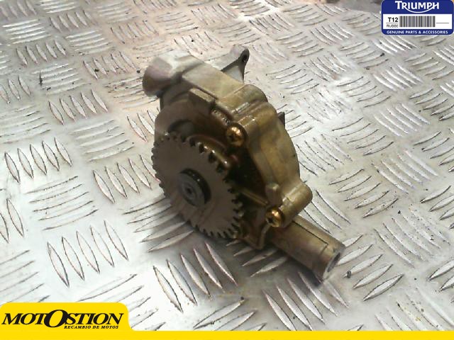 Bomba aceite TRIUMPH ST 955 1999-2002  repuestos de motos