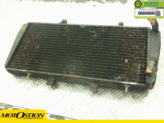 Radiador agua TRIUMPH ST 955 1999-2002  despiece de moto