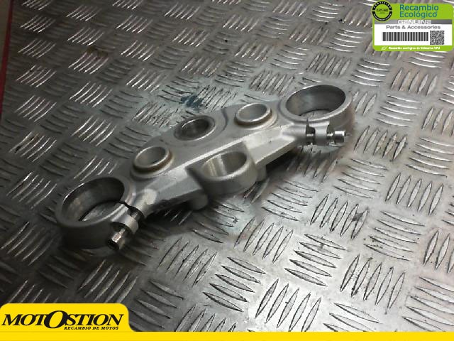 Tija superior TRIUMPH STREET 675 2007-2008  recambios para moto