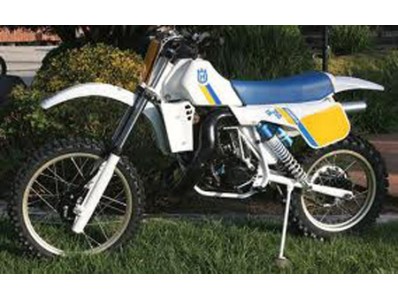 Eje rueda delantera HUSQVARNA 250 250 1985-1989  recambio moto