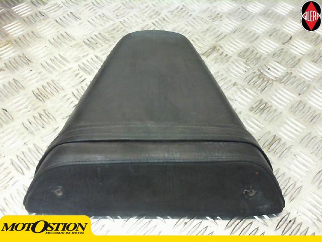 Asiento pasajero negro GILERA CX 125 1991-1992  despiece de moto