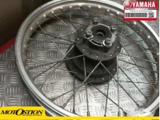 Rueda trasera reparar YAMAHA DT 80 1987-1992  despiece de moto